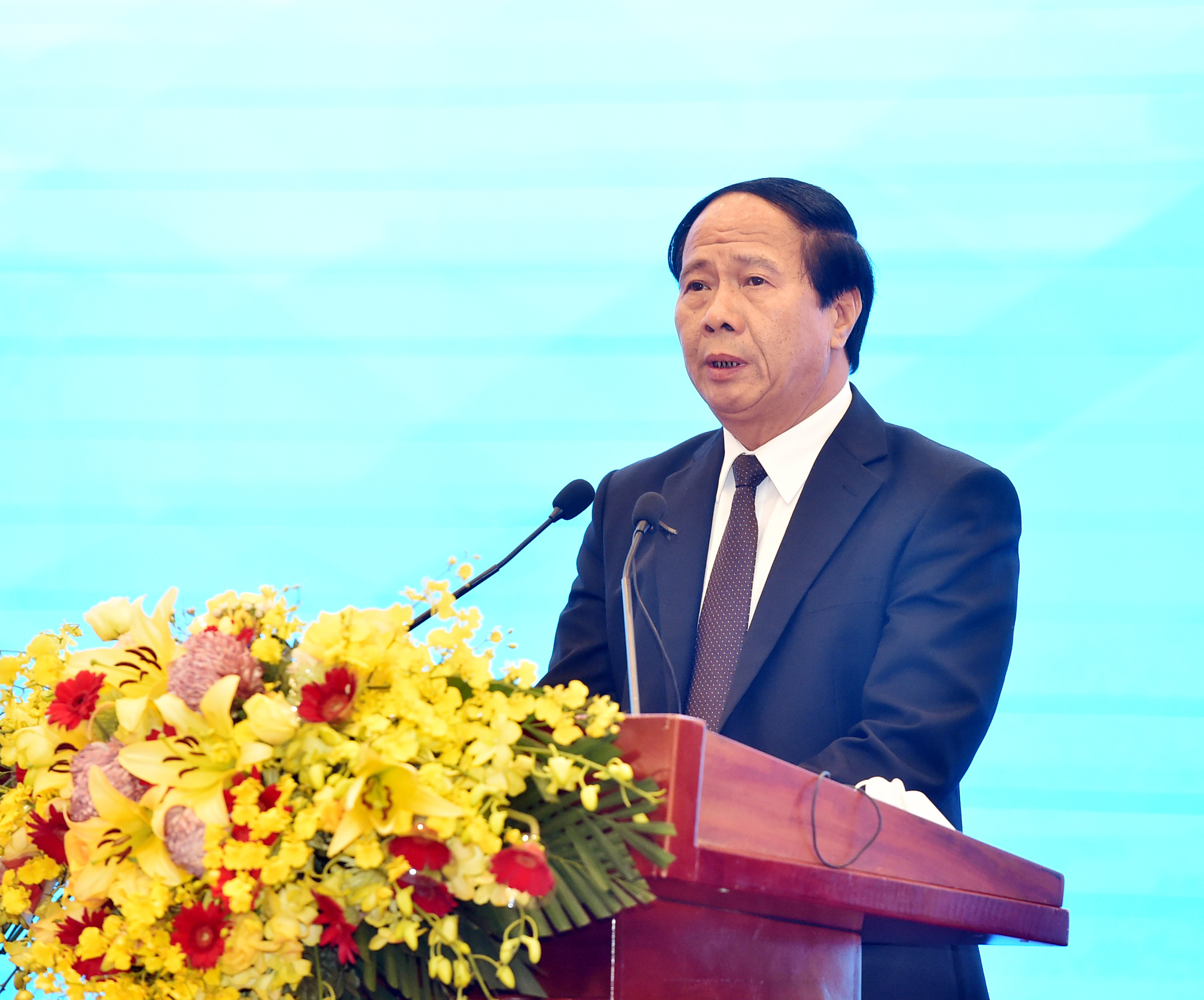 Ph&oacute; Thủ tướng L&ecirc; Văn Th&agrave;nh: Tăng tỉ lệ h&agrave;ng xuất khẩu ch&iacute;nh ngạch sang Trung Quốc - Ảnh 1.
