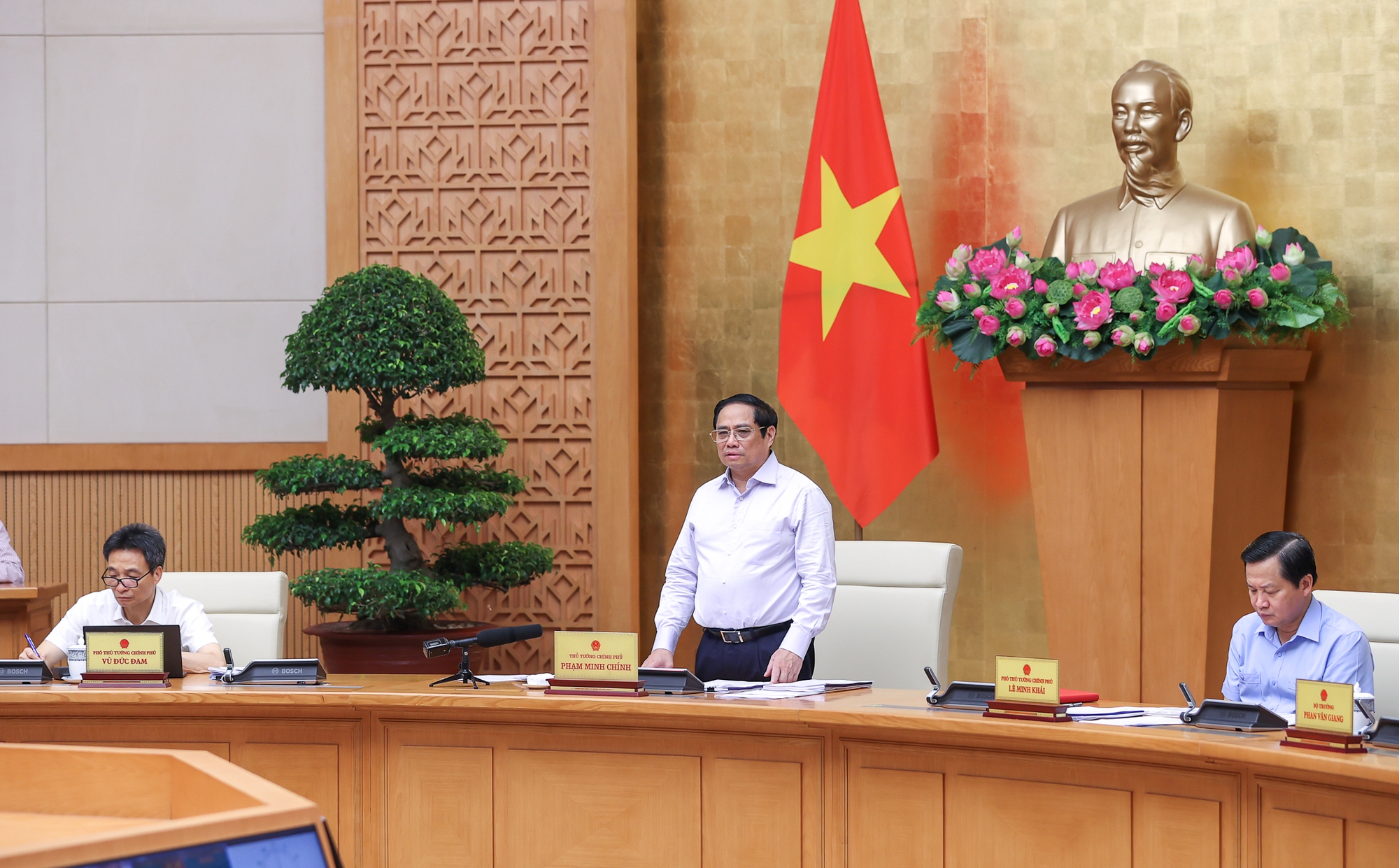 Khắc phục tình trạng thiếu thuốc, vật tư y tế