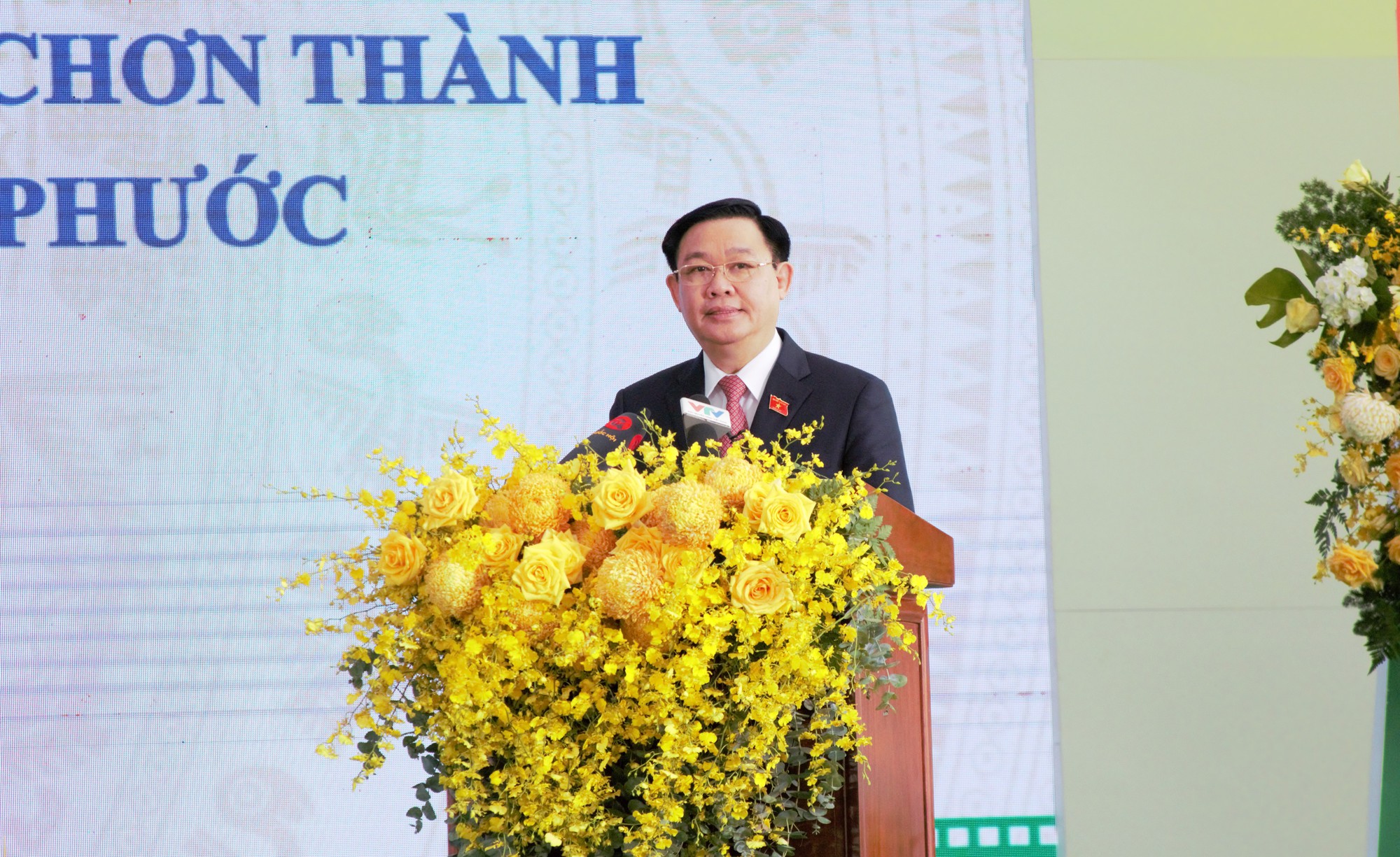 Chơn Thành lên thị xã, người dân và doanh nghiệp phải được phục vụ tốt hơn
