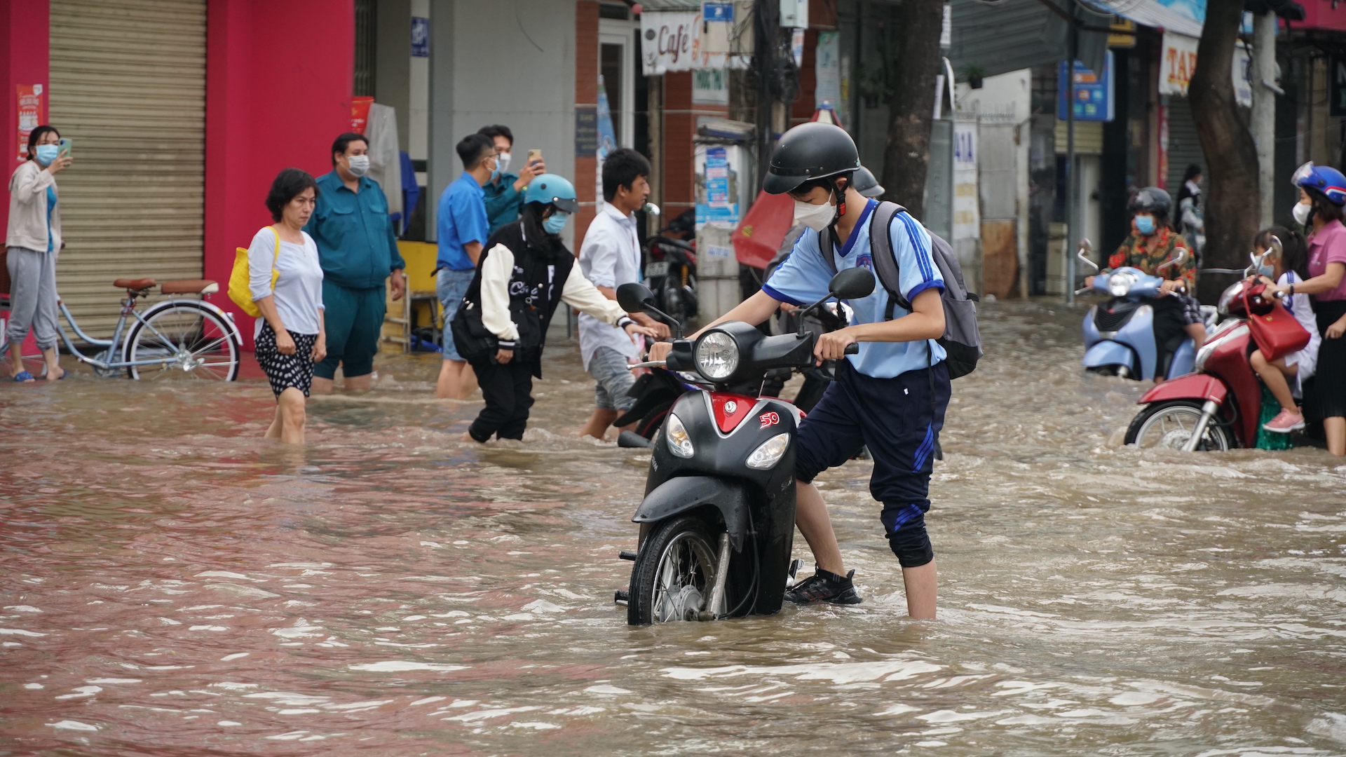 Triều cường dâng cao, Cần Thơ cho học sinh học tại nhà 3 ngày - Ảnh 22.