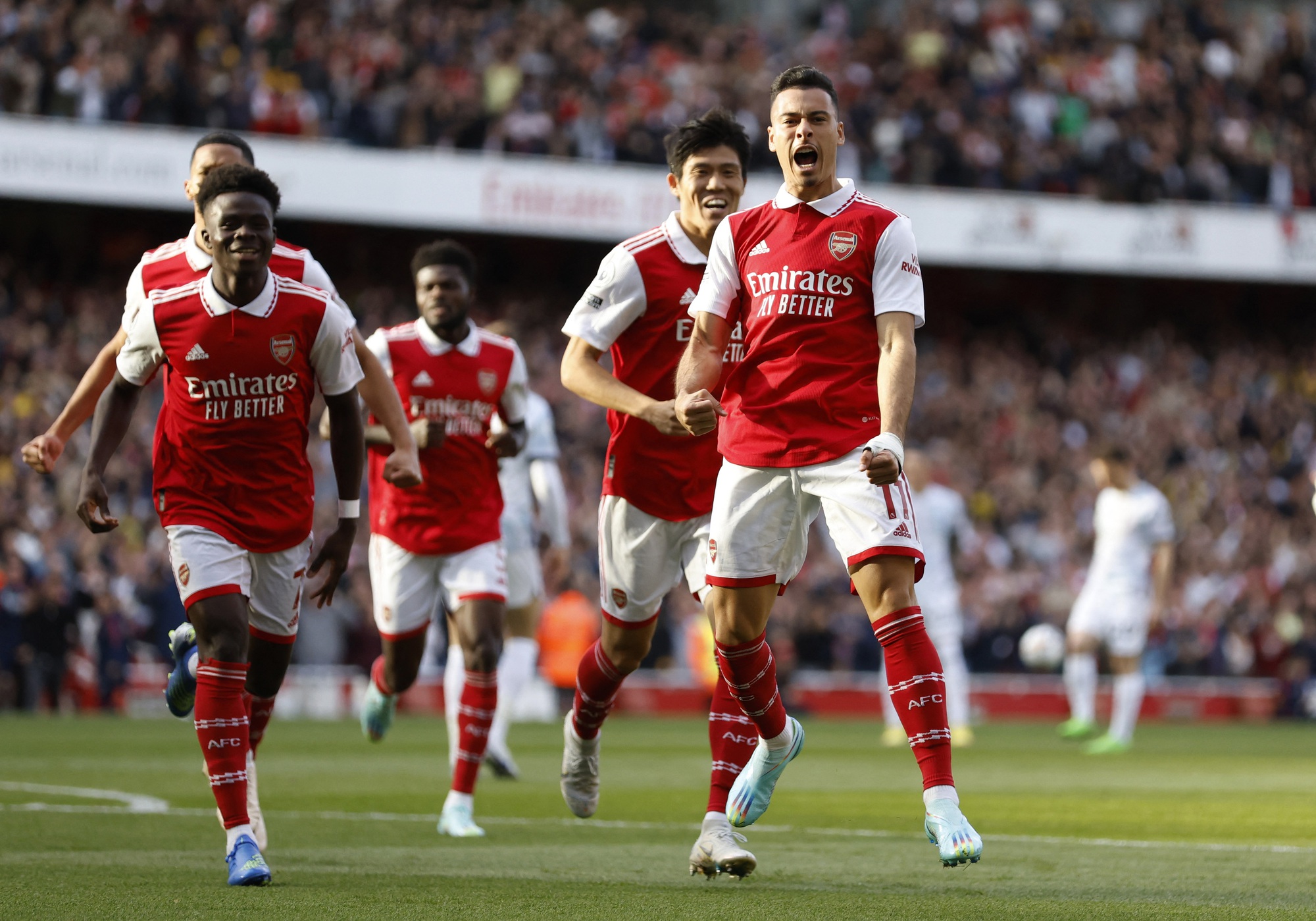 Quật ngã Liverpool, Arsenal tái chiếm ngôi đầu Ngoại hạng Anh
