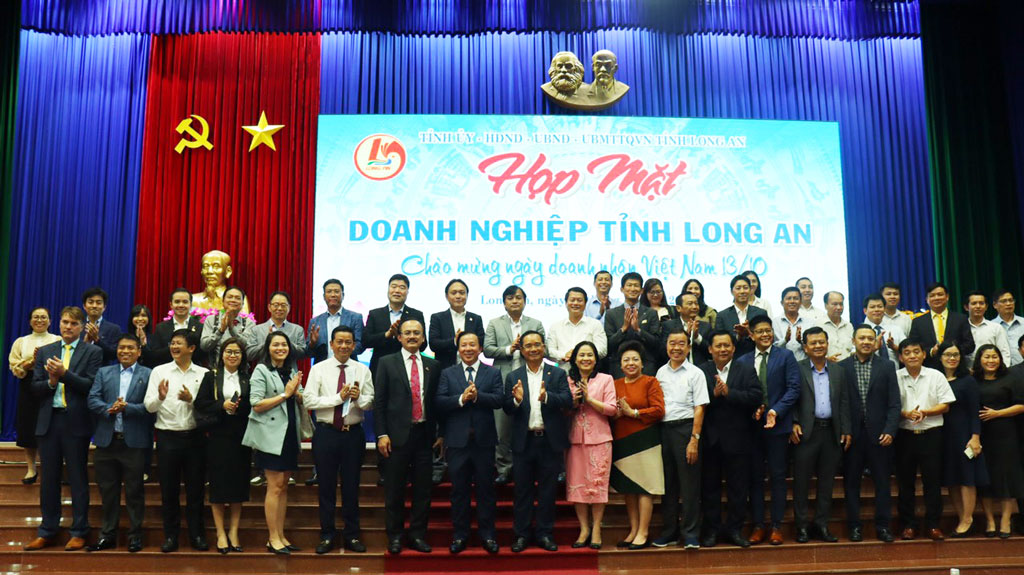 Long An cam kết luôn đồng hành cùng doanh nghiệp - Ảnh 2.