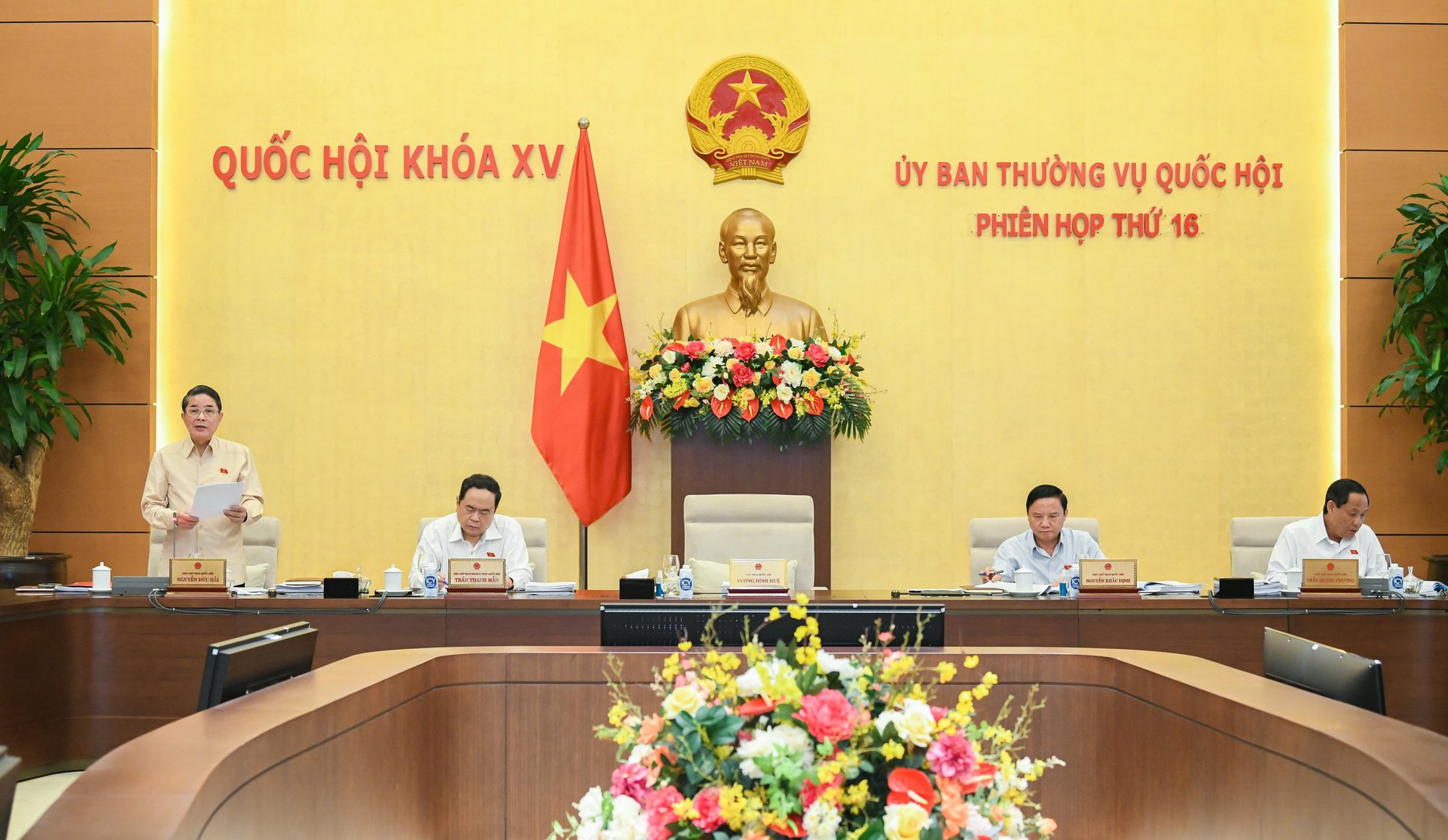 Vụ Tập đo&agrave;n Đầu tư An Đ&ocirc;ng đang được x&atilde; hội, người d&acirc;n rất quan t&acirc;m - Ảnh 1.