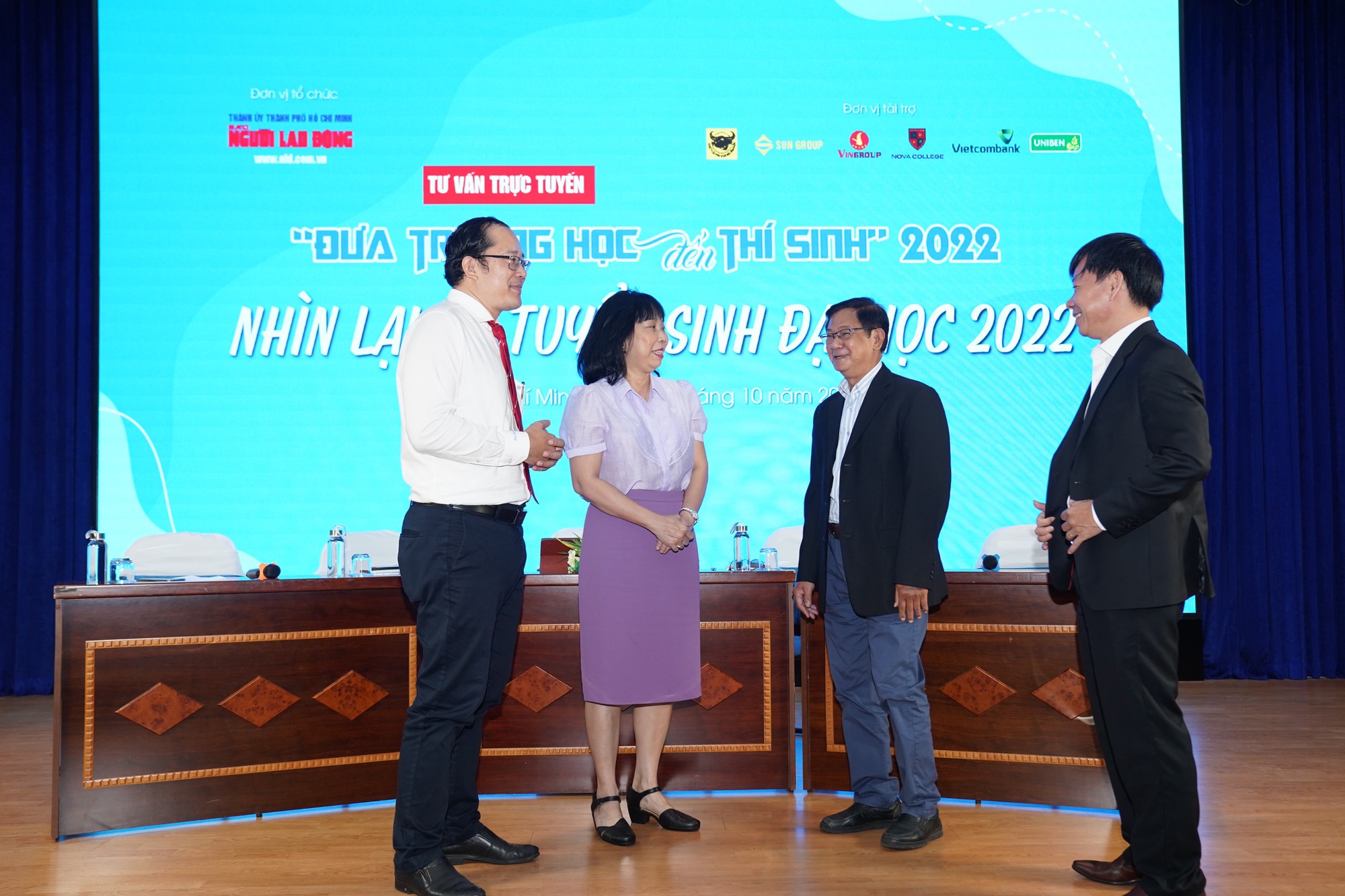 "Lọc ảo" không như kỳ vọng, nên bỏ khái niệm "ảo" trong tuyển sinh ĐH?