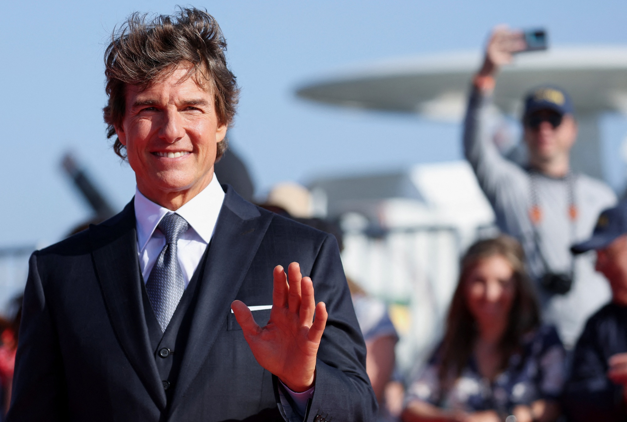 Bị dọa giết, Tom Cruise chi tiền thu&ecirc; bảo vệ cao cấp - Ảnh 3.