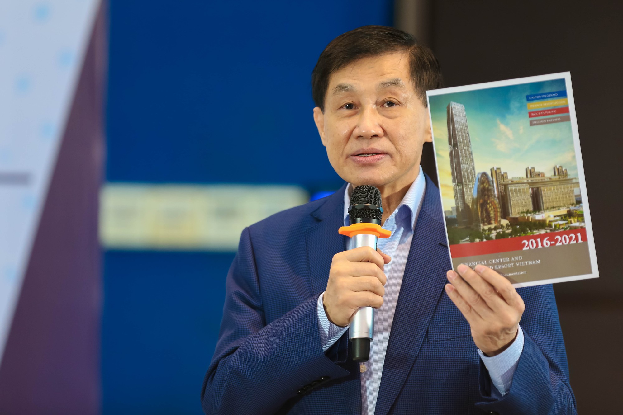 Những giấc mơ lớn của "vua hàng hiệu" Johnathan Hạnh Nguyễn