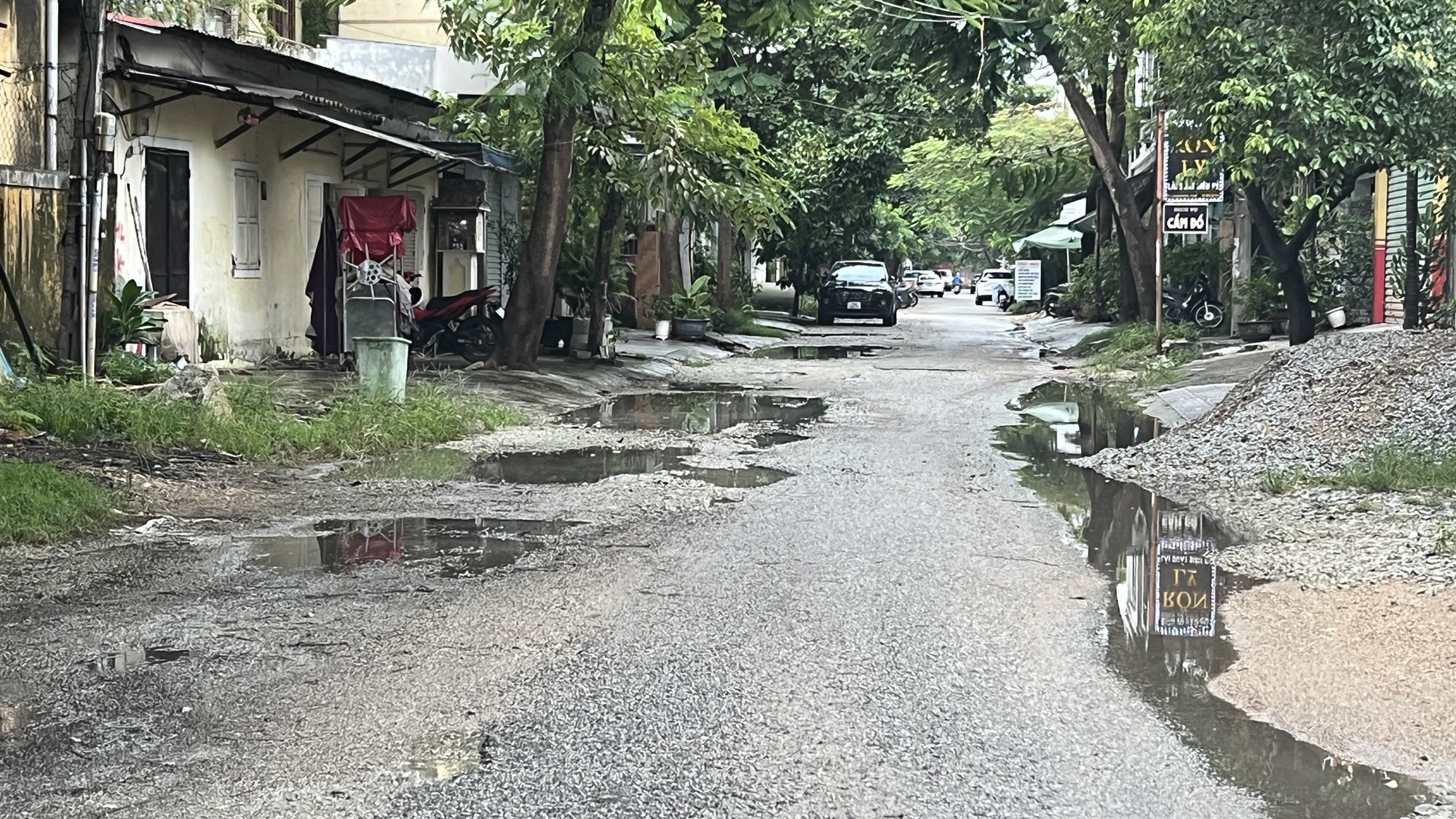 Đơn vị thi c&ocirc;ng đường hứa l&egrave;o&rdquo;, người d&acirc;n v&ugrave;ng nội th&agrave;nh Huế phải khổ theo - Ảnh 7.