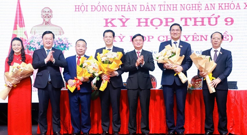 Nghệ An có thêm 2 Phó Chủ tịch tỉnh mới
