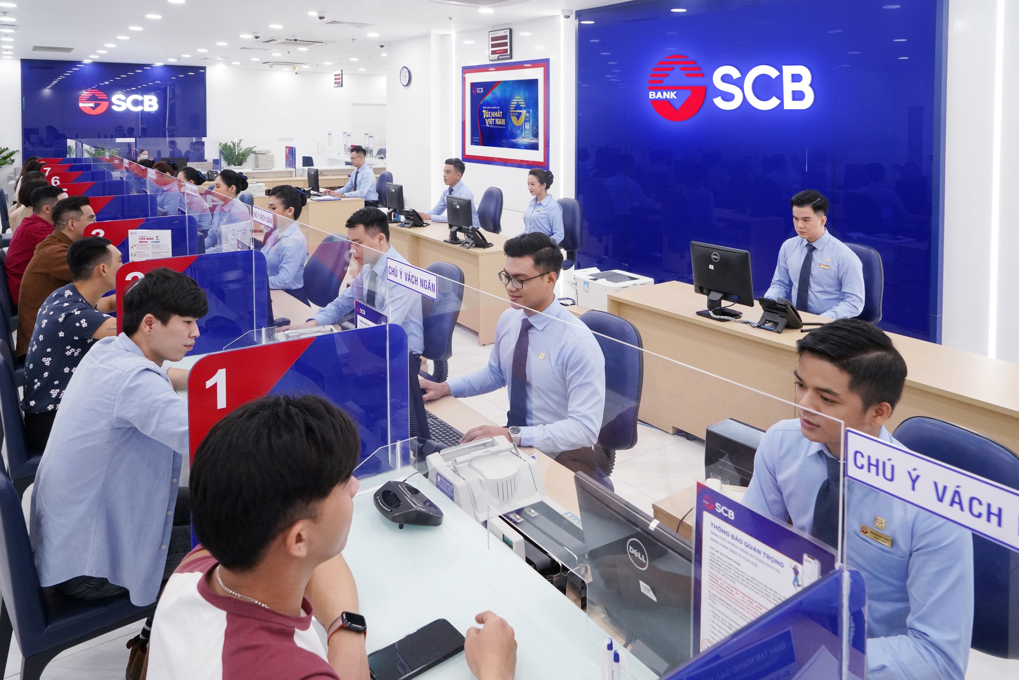 Các ngân hàng tăng mạnh lãi suất tiền gửi, SCB có lãi suất chạm 8,9%/năm