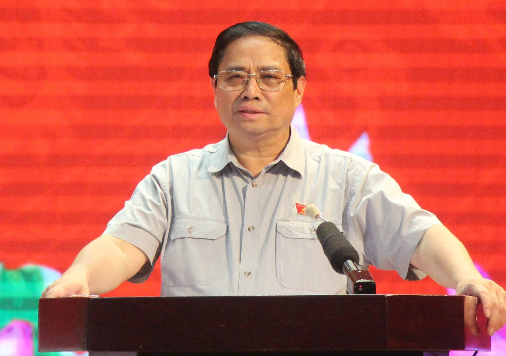 Thủ tướng Phạm Minh Chính trả lời cử tri về tình hình xăng dầu
