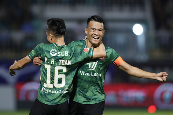 CLB TP HCM kh&oacute; c&oacute; điểm ở s&acirc;n B&igrave;nh Dương - Ảnh 1.