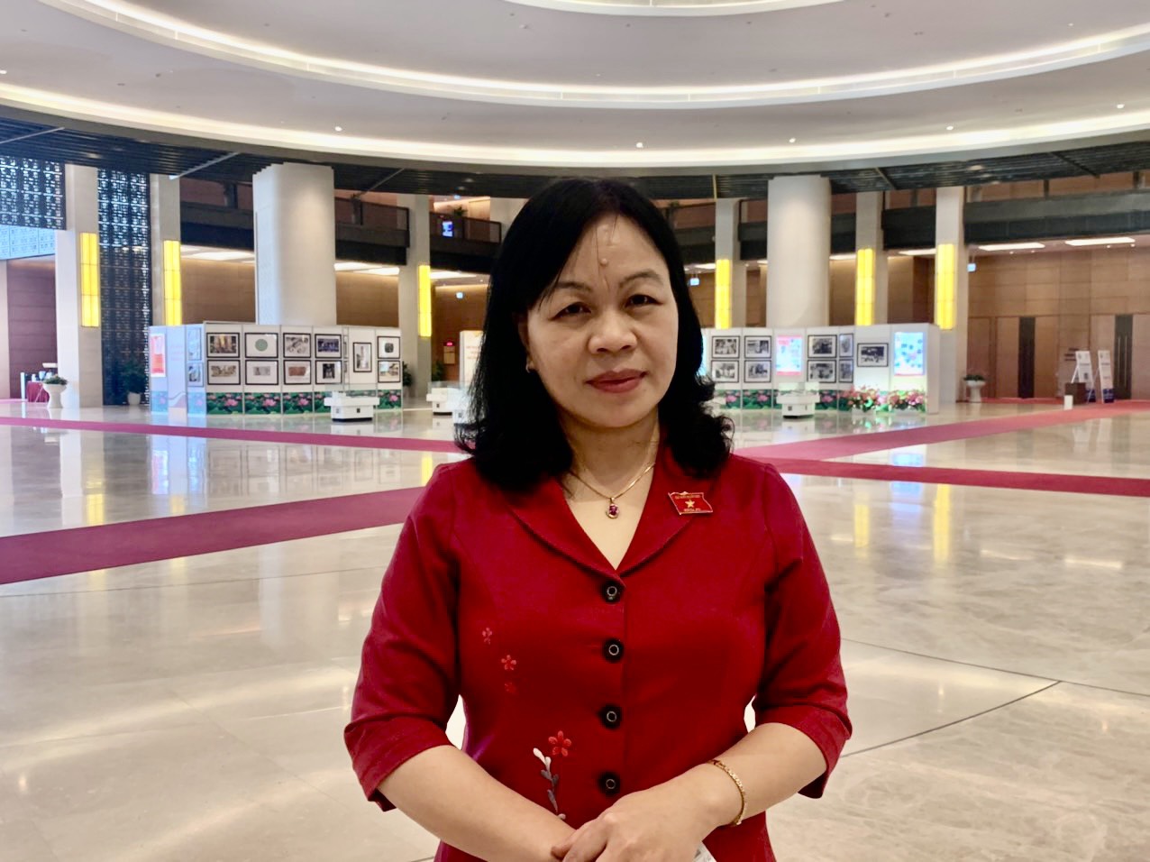 Tăng lương cơ sở: Đừng để c&ocirc;ng chức, vi&ecirc;n chức chờ đợi qu&aacute; l&acirc;u! - Ảnh 1.