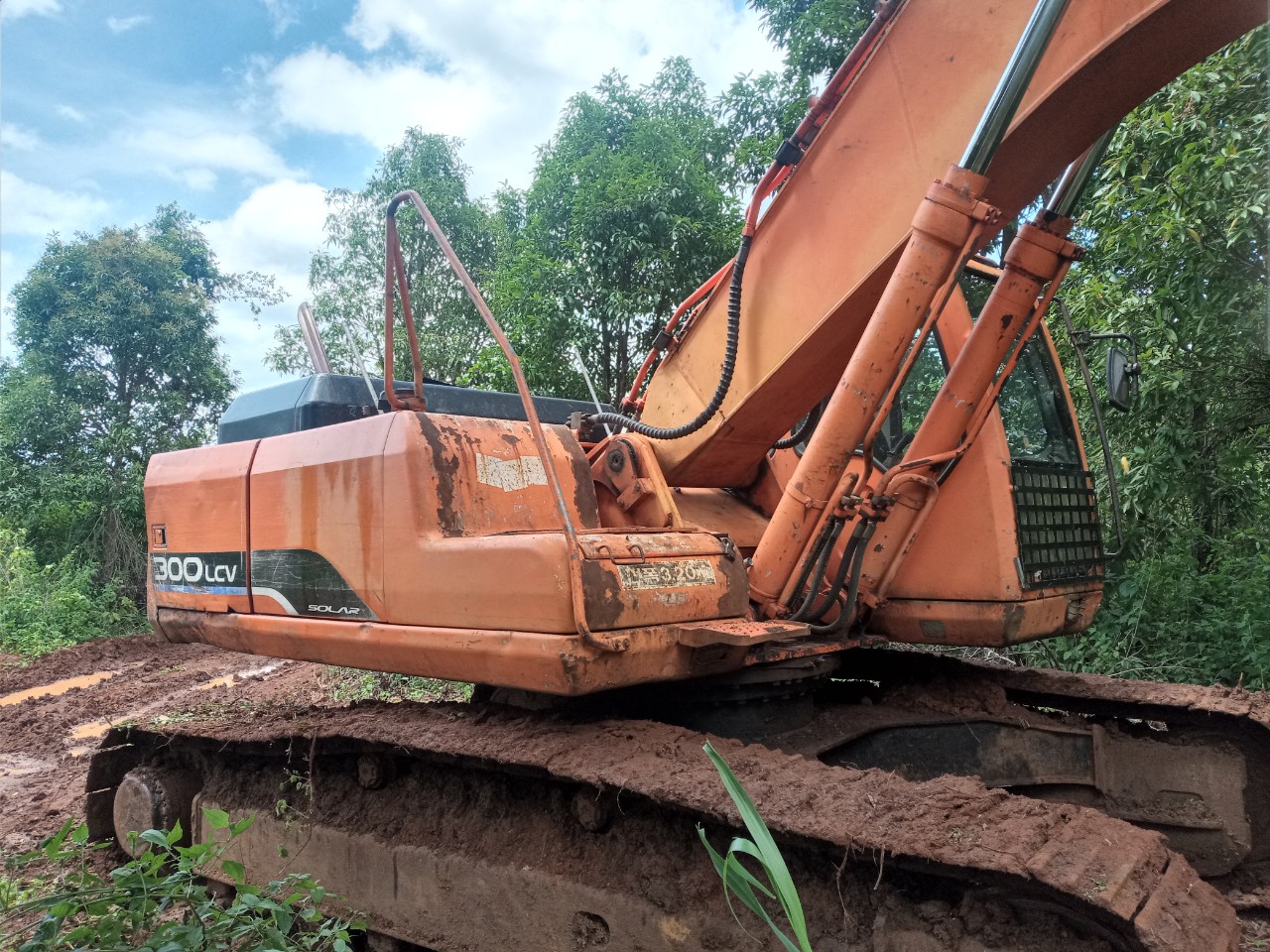 Đ&aacute; tặc lộng h&agrave;nh ở Mang Yang - Ảnh 3.