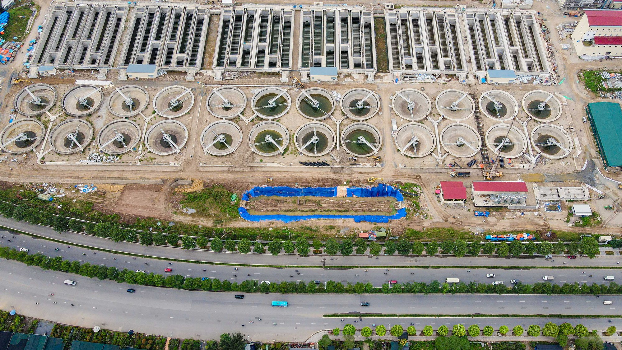 To&agrave;n cảnh nh&agrave; m&aacute;y xử l&yacute; nước thải 800 triệu USD chậm tiến độ - Ảnh 4.