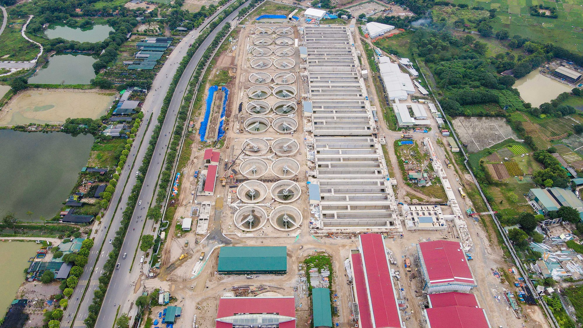 To&agrave;n cảnh nh&agrave; m&aacute;y xử l&yacute; nước thải 800 triệu USD chậm tiến độ - Ảnh 3.