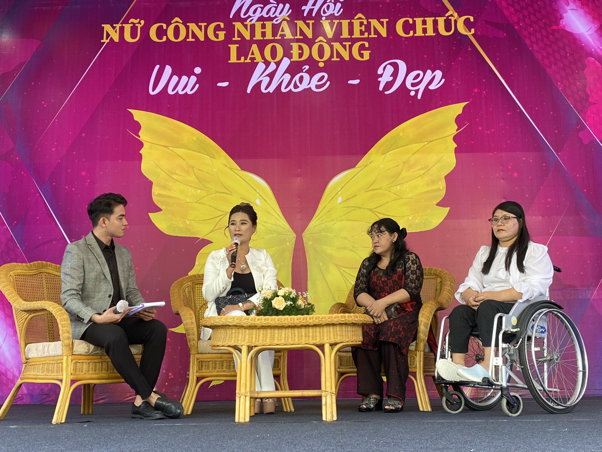 Sôi nổi Ngày hội nữ CNVC-LĐ