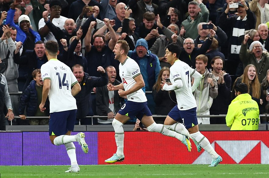 Harry Kane b&ugrave;ng nổ trận đấu 400, Tottenham dọa đội nh&igrave; bảng Man City - Ảnh 5.