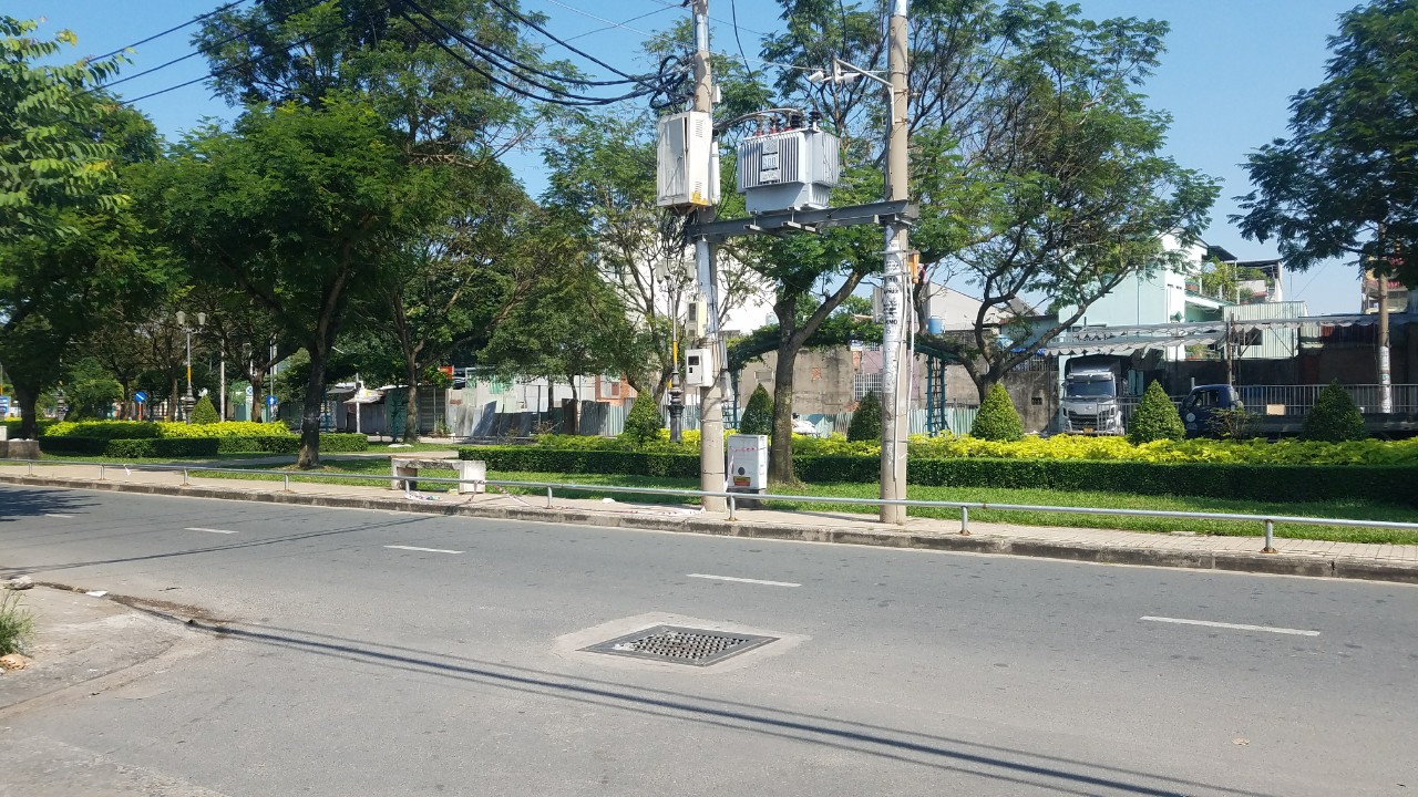 Phát hiện 1 người chết trong công viên ở TP HCM