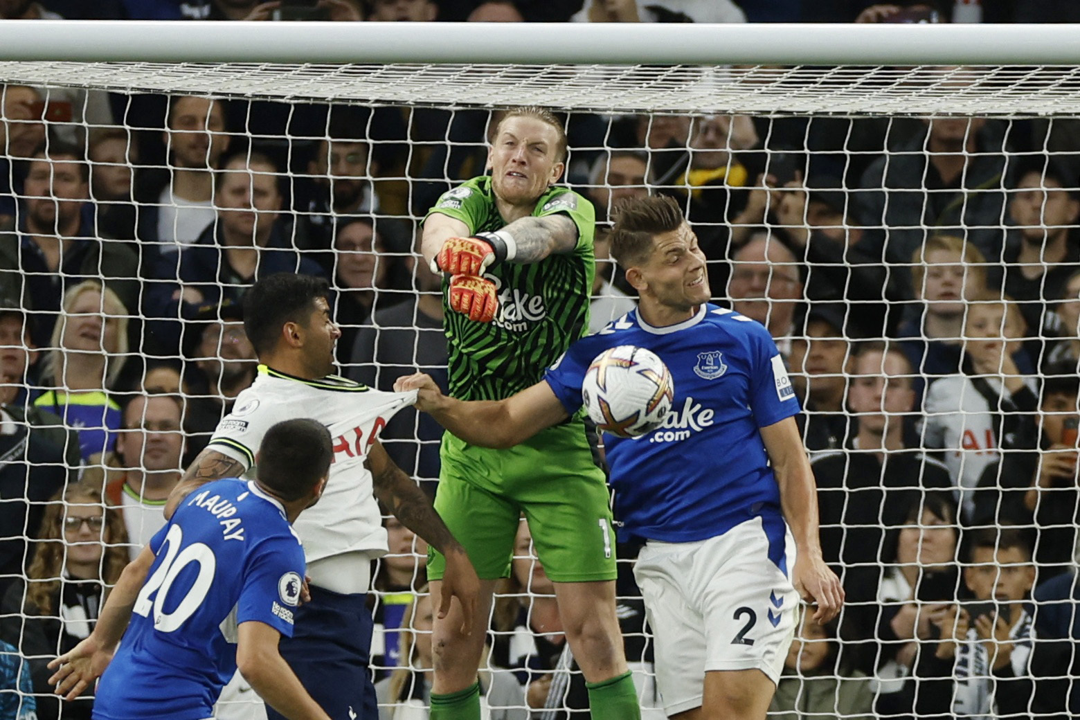 Harry Kane b&ugrave;ng nổ trận đấu 400, Tottenham dọa đội nh&igrave; bảng Man City - Ảnh 1.