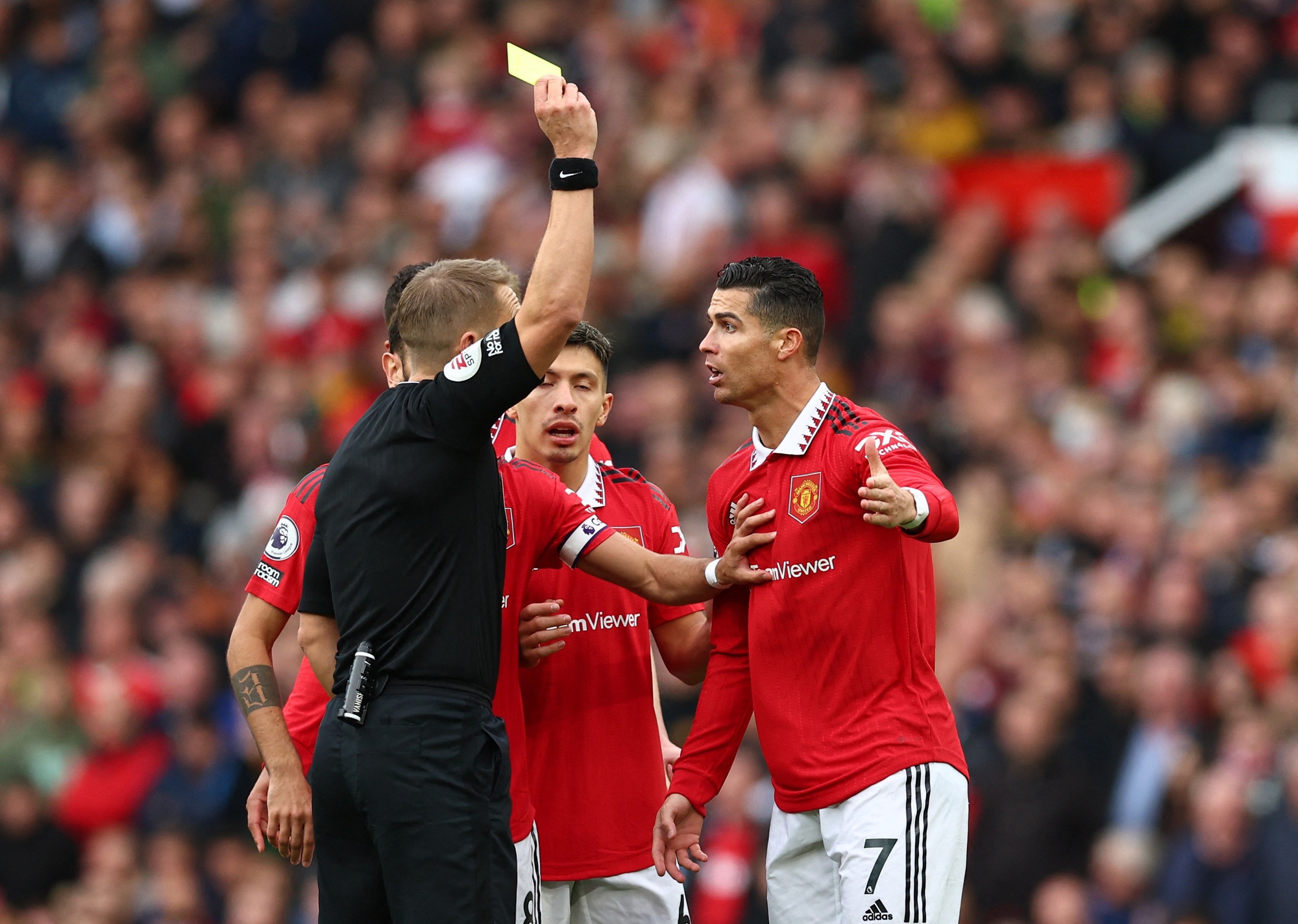 Chia điểm Newcastle sân nhà, Man United chìm sâu trong thất vọng