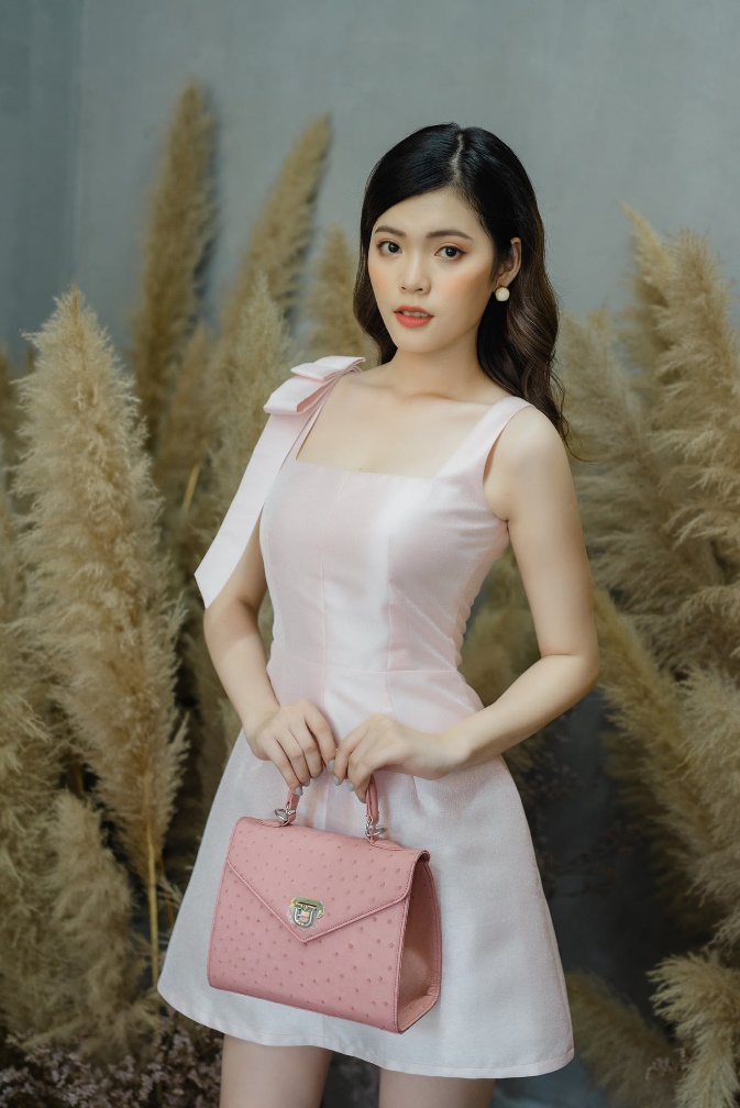 Khám phá tính cách phái đẹp qua túi xách - Ảnh 1.