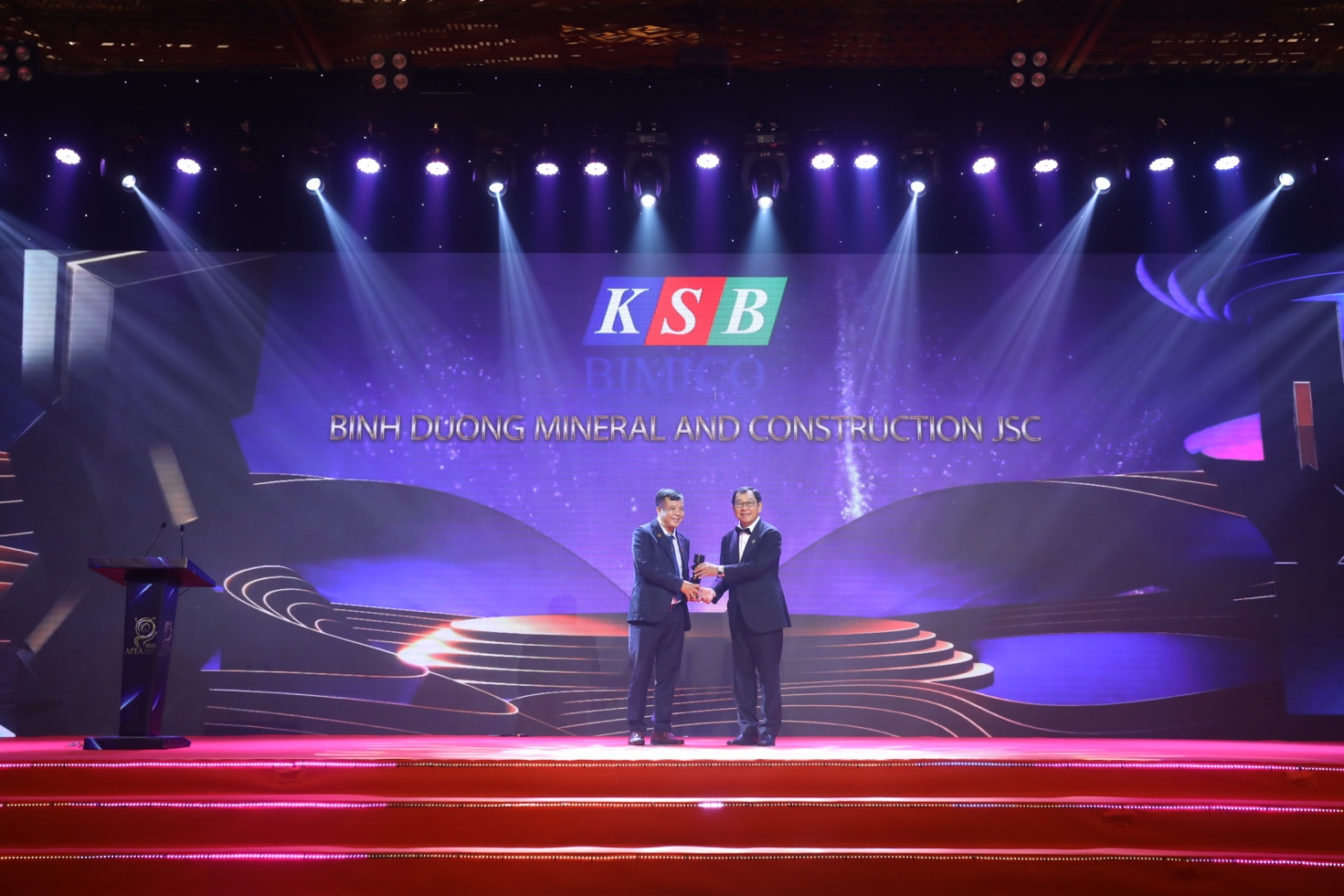 Chủ tịch KSB &ndash; Phan Tấn Đạt được t&ocirc;n vinh &ldquo;Doanh nh&acirc;n Việt Nam ti&ecirc;u biểu&rdquo; năm 2022 - Ảnh 3.