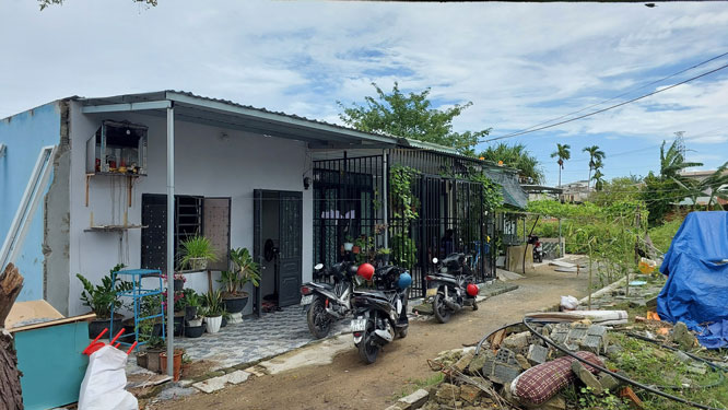 Khổ sở v&igrave; mua phải nh&agrave; x&acirc;y dựng tr&aacute;i ph&eacute;p - Ảnh 1.