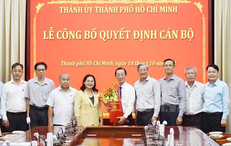 Bổ nhiệm PGS-TS Trần Hoàng Ngân làm Thư ký Bí thư Thành ủy TP HCM
