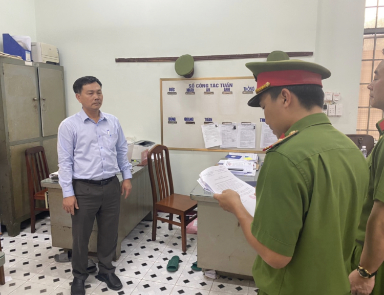 Động th&aacute;i mới nhất của Tổng c&ocirc;ng ty T&iacute;n Nghĩa sau khi Tổng gi&aacute;m đốc bị bắt - Ảnh 1.