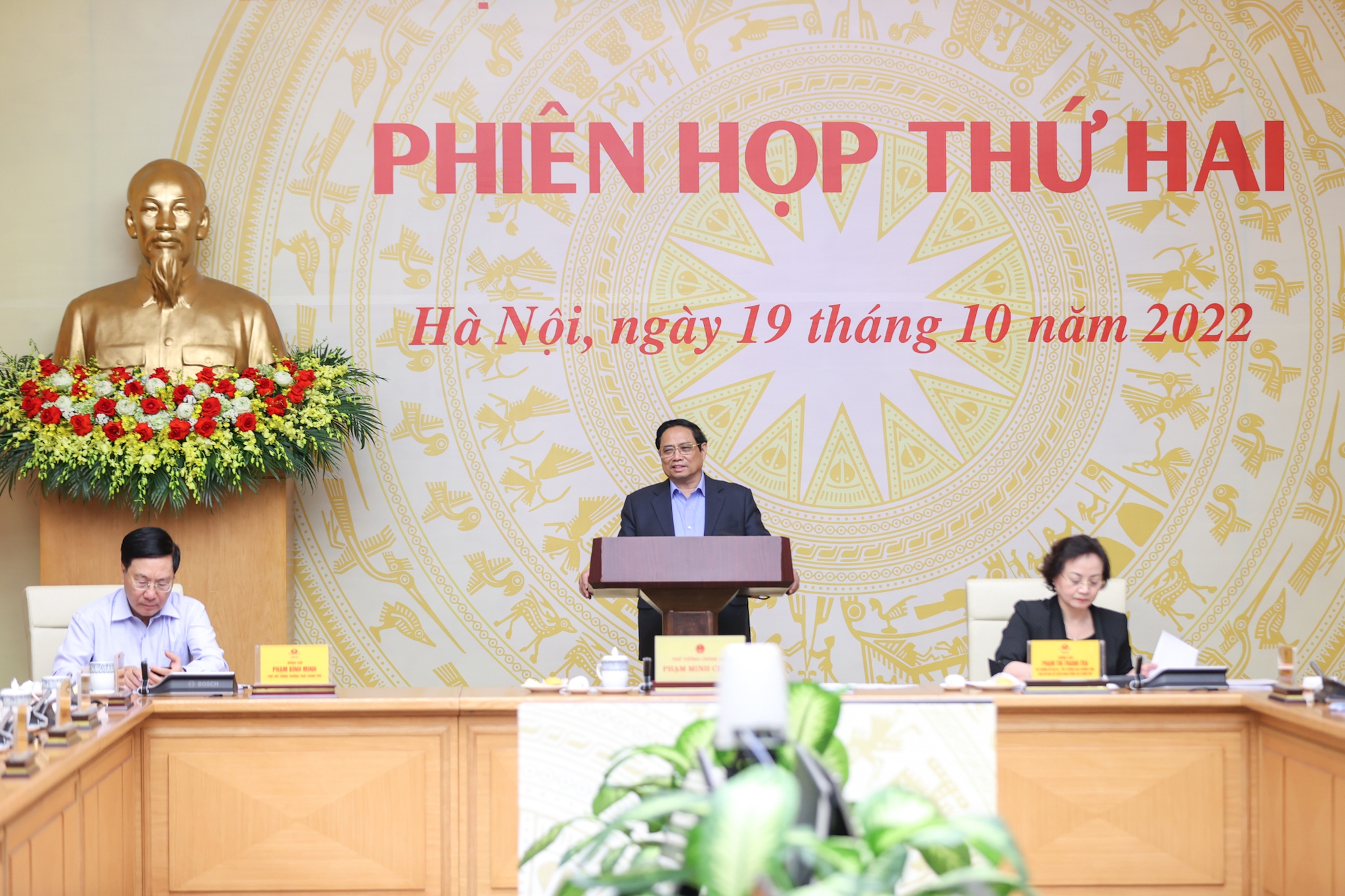 Giảm chi phí hành chính, chi phí không chính thức