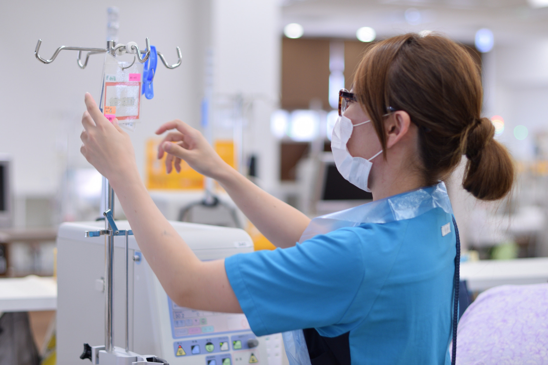 Tuyển hộ lý sang Nhật Bản làm việc