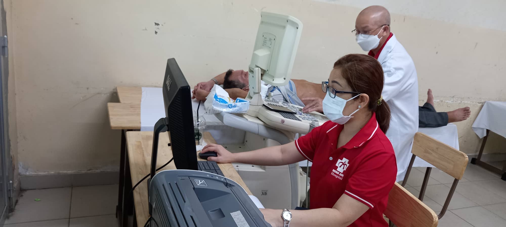 TP HCM: Gần 200 người cao tuổi được tầm so&aacute;t, kh&aacute;m hậu Covid-19 miễn ph&iacute; - Ảnh 3.