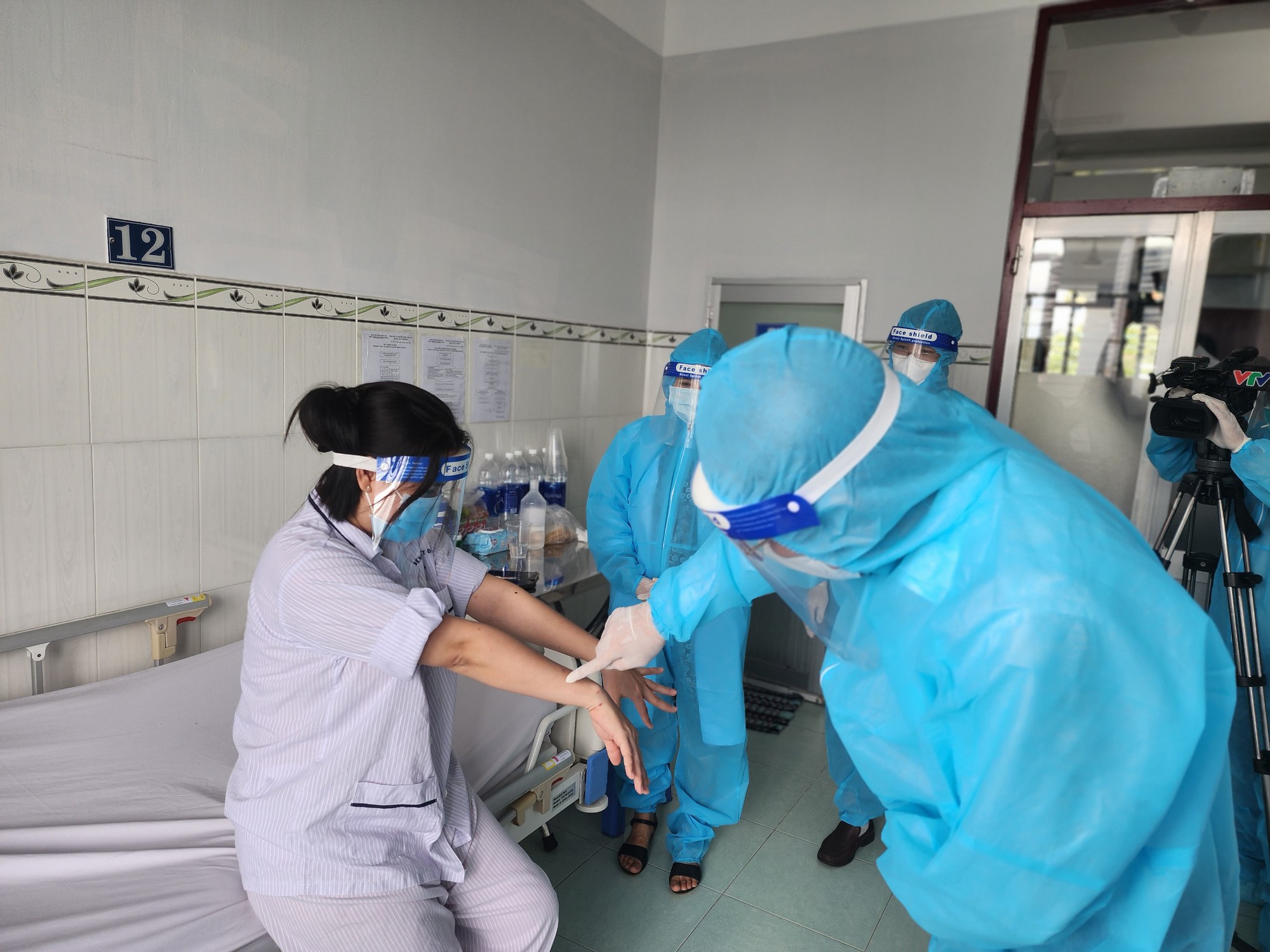 Ghi nhận th&ecirc;m 1 trường hợp đậu m&ugrave;a khỉ, HCDC tiếp tục điều tra dịch tễ