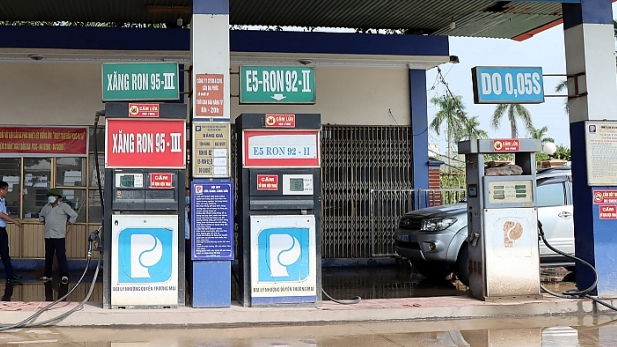 Chuyển Bộ công an hồ sơ 2 doanh nghiệp không nộp hàng chục tỉ Quỹ bình ổn xăng dầu