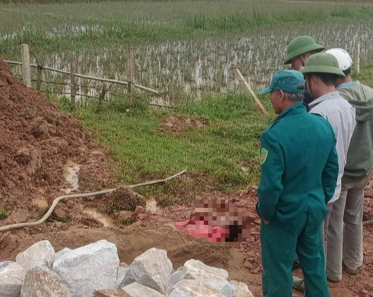 Đi phụ hồ, nam thanh niên khuyết tật bị điện giật tử vong
