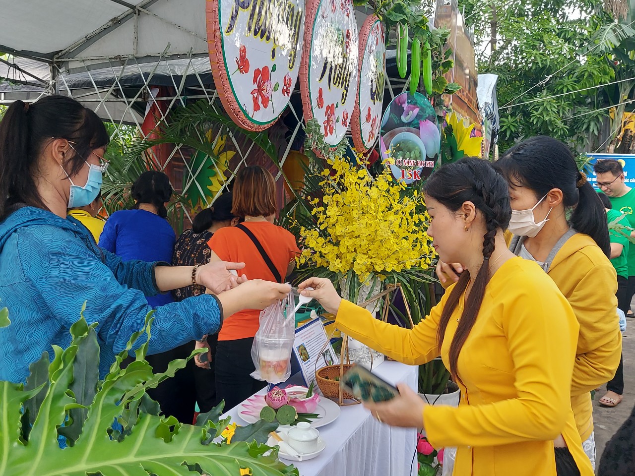 Nhiều hoạt động sôi nổi tại ngày hội nữ CNVC-LĐ