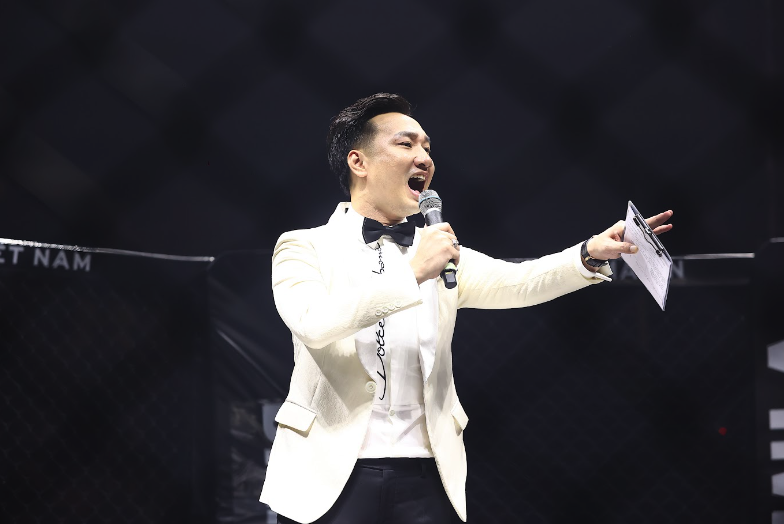 Văn Mai Hương, Phạm Anh Khoa, Nhan Ph&uacute;c Vinh l&agrave;m n&oacute;ng MMA LION Championship 2022  - Ảnh 5.