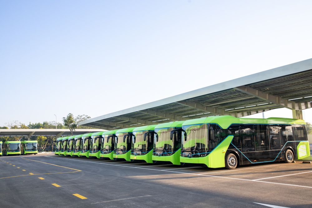 ADB thu xếp gói tín dụng chống biến đổi khí hậu trị giá 135 triệu USD phát triển giao thông xanh tại Việt Nam