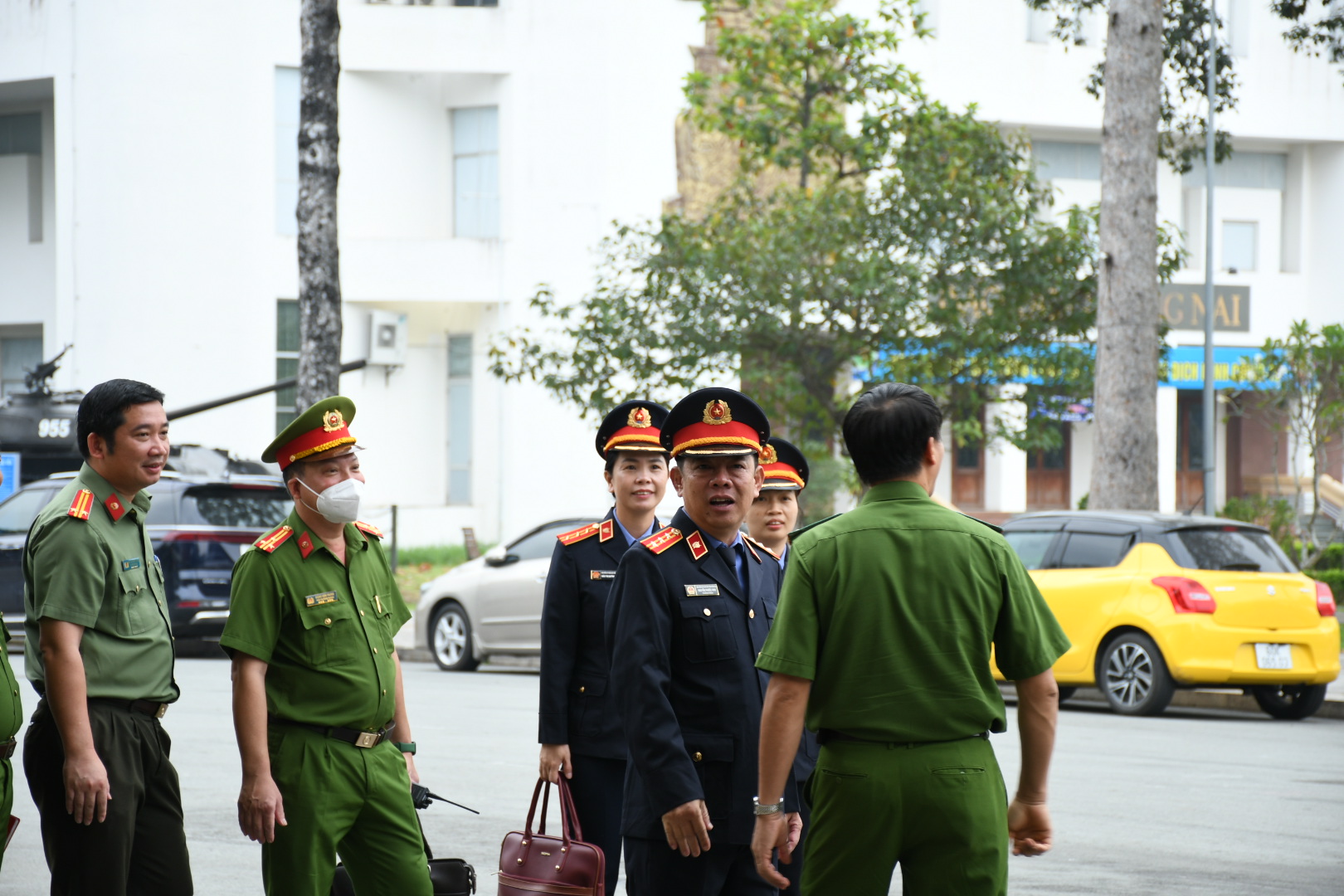H&igrave;nh ảnh phi&ecirc;n t&ograve;a x&eacute;t xử vụ bu&ocirc;n lậu xăng dầu lớn nhất Đồng Nai - Ảnh 9.