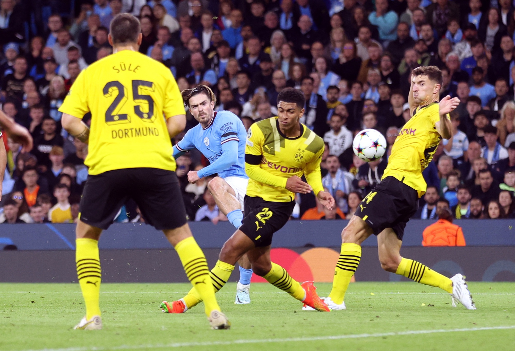 Champions League: Chelsea, Man City mở toang cửa vòng knock-out - Ảnh 7.
