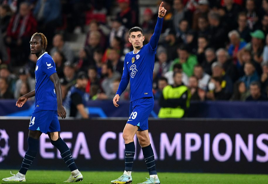 B&ugrave;ng nổ tr&ecirc;n đất &Aacute;o, Chelsea đoạt ng&ocirc;i đầu Champions League - Ảnh 6.