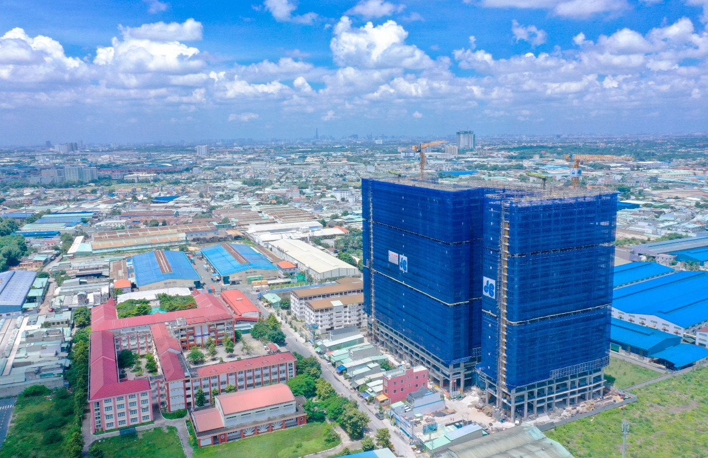 Căn hộ sở hữu lâu dài được nhiều khách hàng quan tâm - Ảnh 2.
