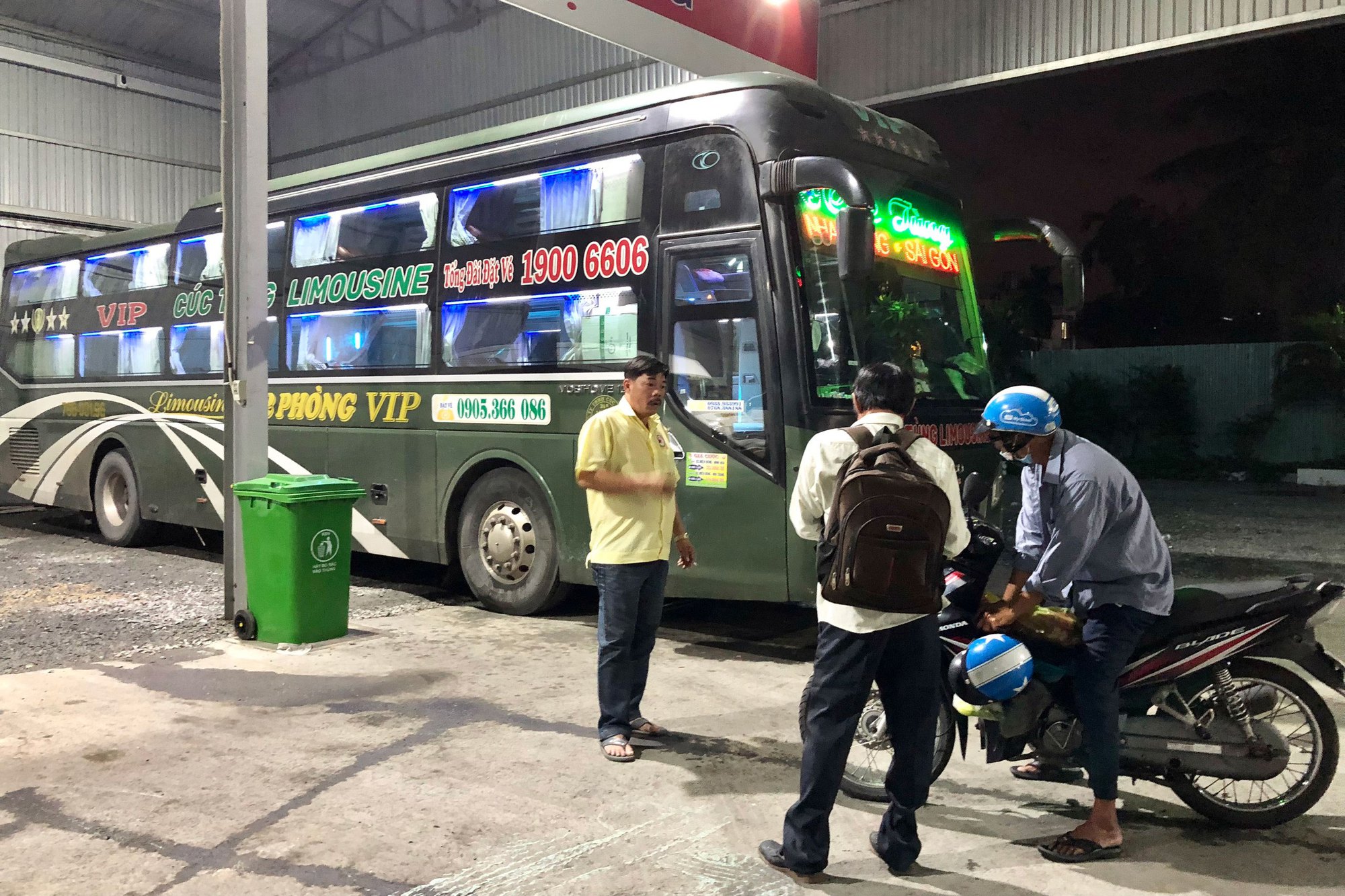 Giải m&atilde; 300 chuyến xe mất t&iacute;ch ở TP HCM (*): Ba kiểu ẩn m&igrave;nh - Ảnh 2.