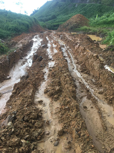 Cuộc thi viết Người Thầy kính yêu: Gian nan cõng chữ lên ngàn - Ảnh 2.
