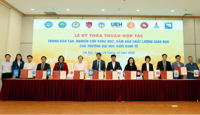 10 trường đại học khối kinh tế thỏa thuận trao đổi sinh vi&ecirc;n - Ảnh 2.