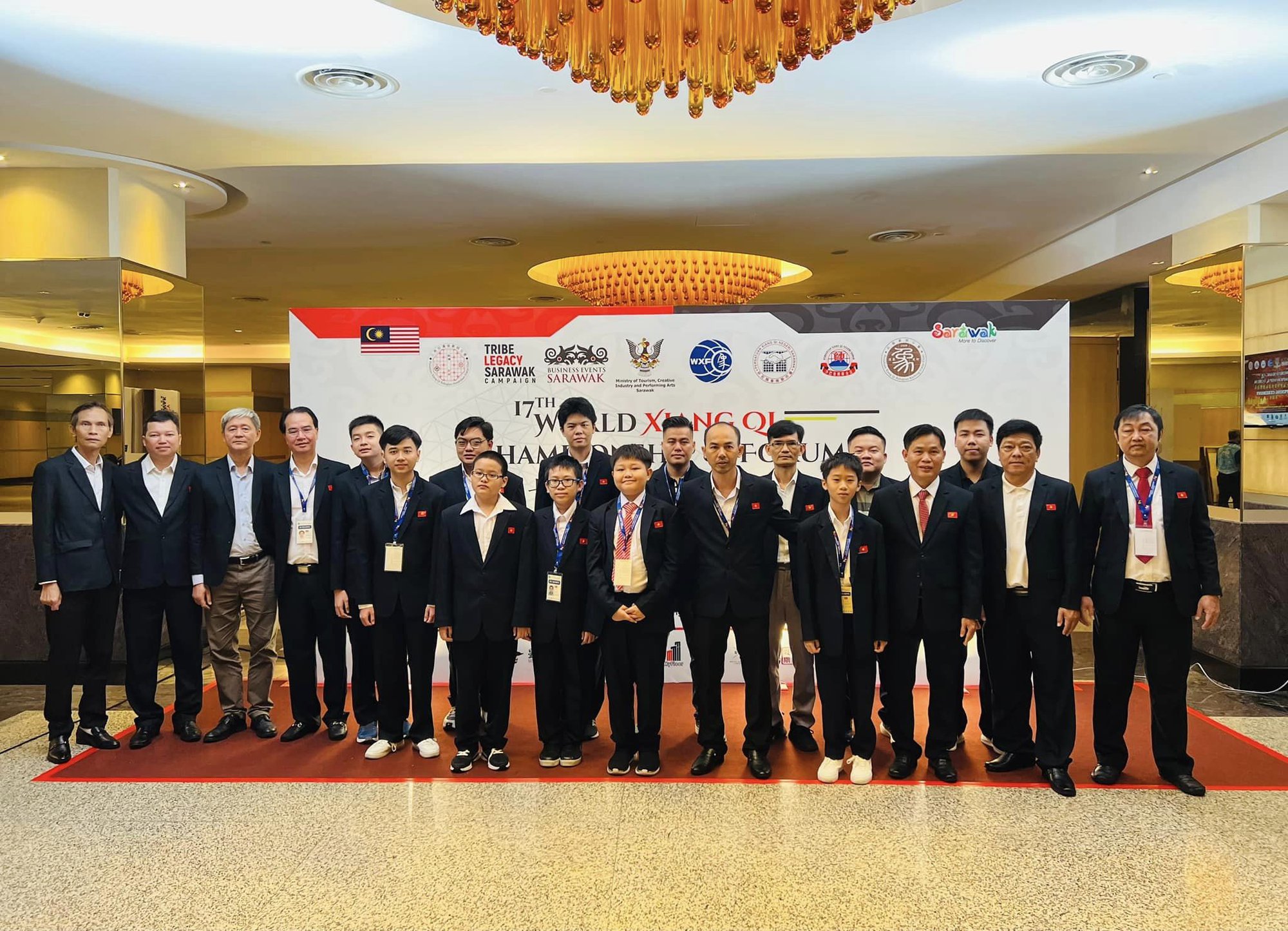 Lại L&yacute; Huynh v&ocirc; địch cờ tướng nhanh thế giới - Ảnh 2.