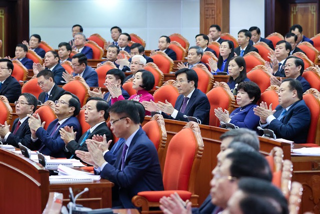 Những hình ảnh khai mạc Hội nghị Trung ương 6 - Ảnh 7.