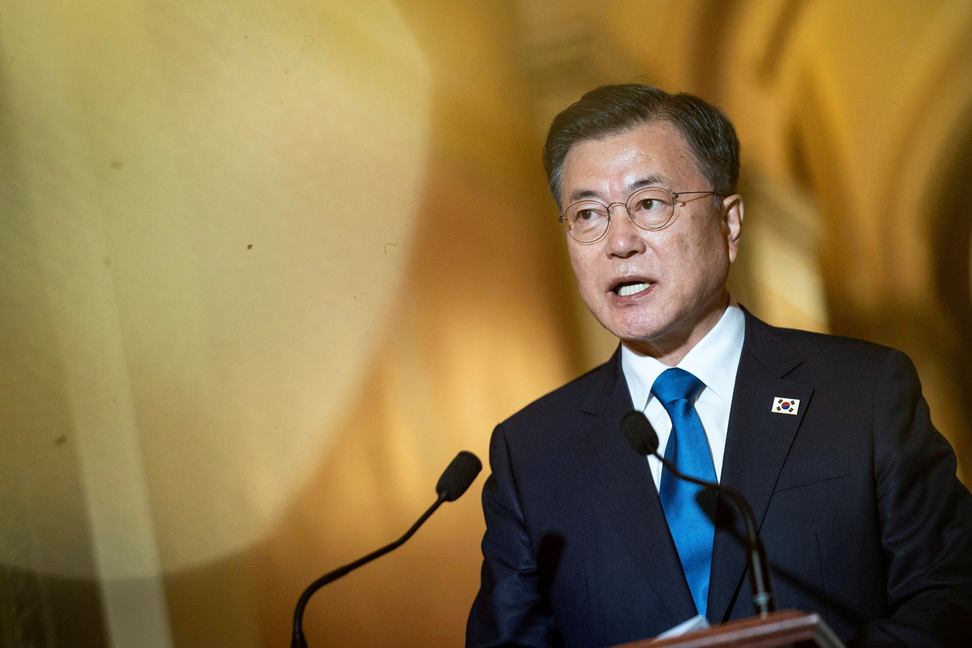 Cựu Tổng thống Moon Jae-in bị điều tra, ch&iacute;nh quyền H&agrave;n Quốc dậy s&oacute;ng