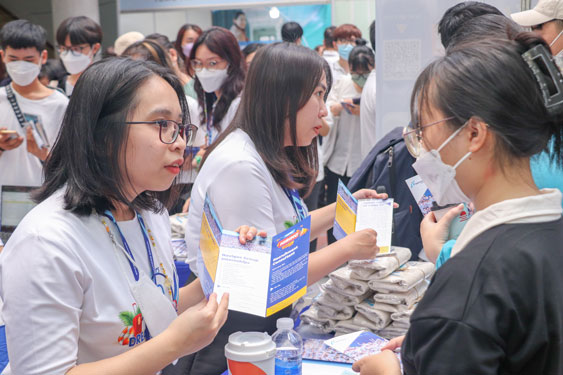 Hơn 500 vị trí việc làm cho sinh viên