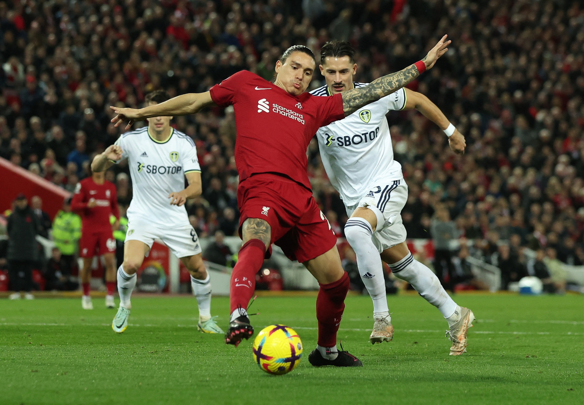 Bi kịch Liverpool, Ngoại hạng Anh rung chuyển v&igrave; địa chấn - Ảnh 5.